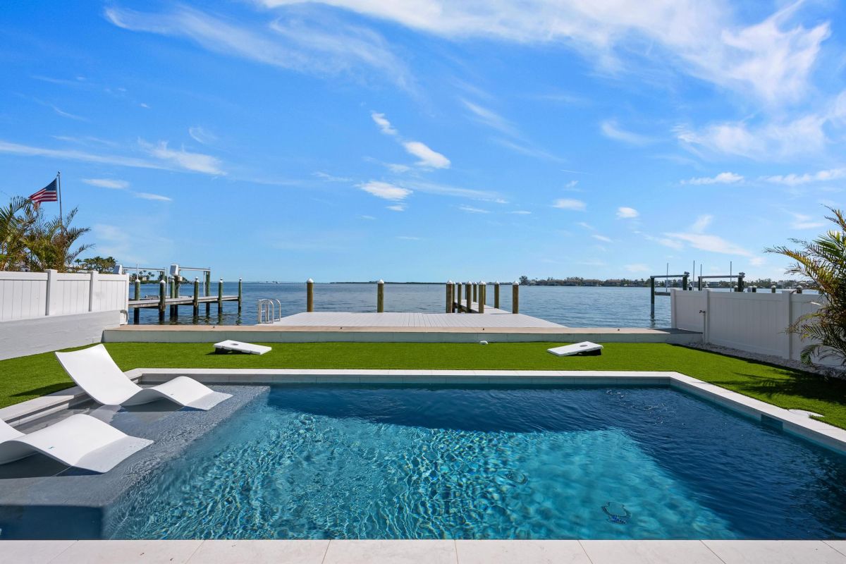 Private Pool with Bayview