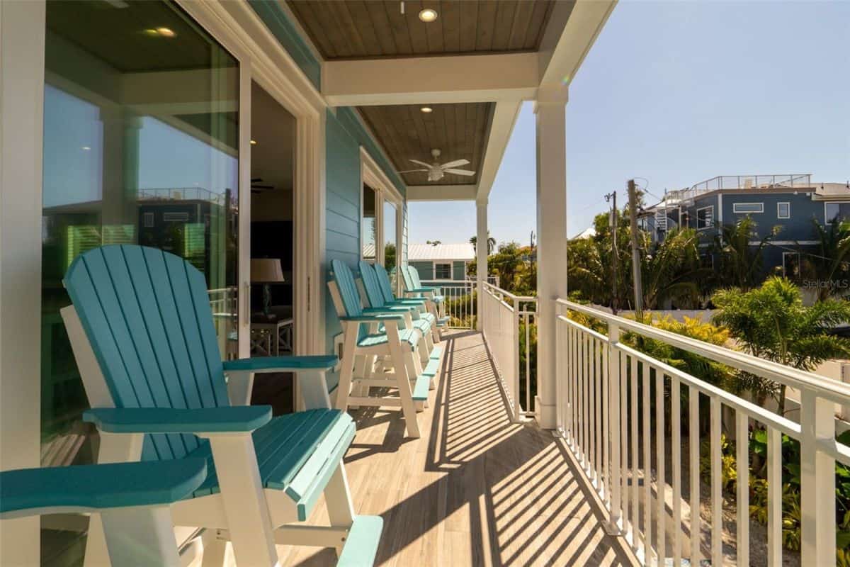 deck of AMI rental